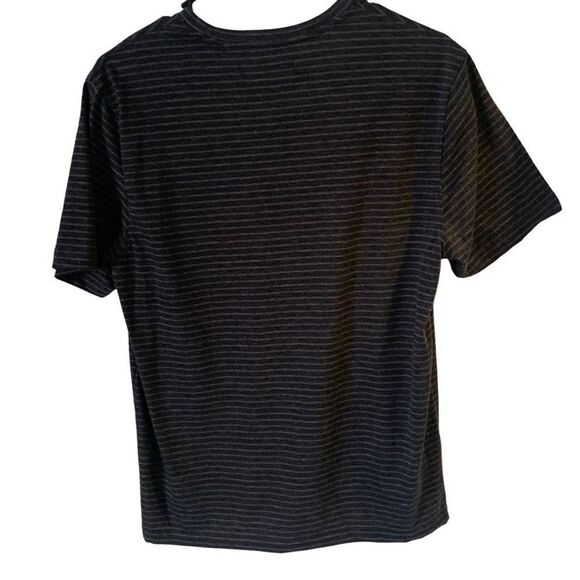 NEW Women’s Axist V Neck T Shirt Gray Pinstriped Sz Sm P - Picture 6 of 9